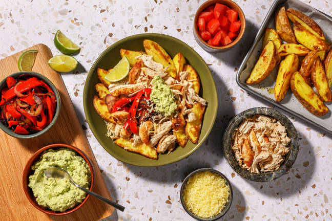 Pulled adobo-kylling og 'loaded' kartoffelbåde