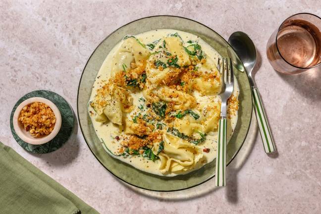 Ravioli de champis & pangrattato aux noisettes