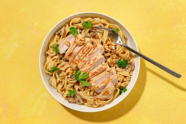 Porc & tagliatelle sauce cerfeuil express