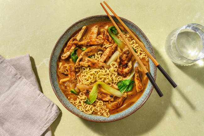 Ramen rojo: lomo adobado con miso