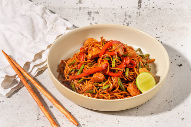 Chinese Style Chicken and Veg Noodle Stir-Fry