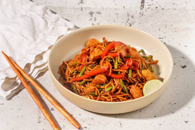 Chinese Style Chicken and Veg Noodle Stir-Fry