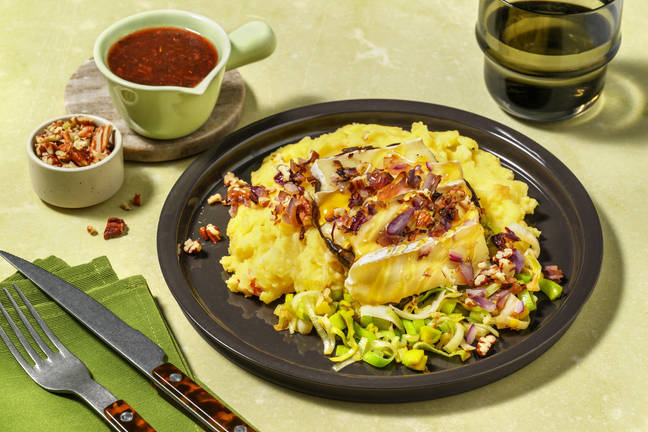 Portobello met brie en balsamico-bosbessensaus
