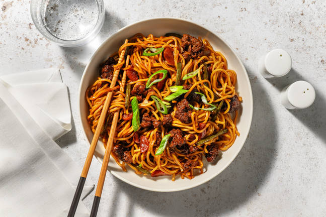 Fragrant Ginger Beef Noodle Stir-Fry