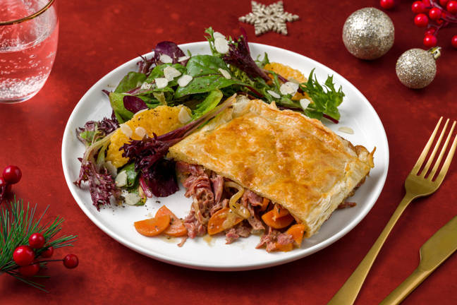 Tourte au confit de canard & salade d'orange