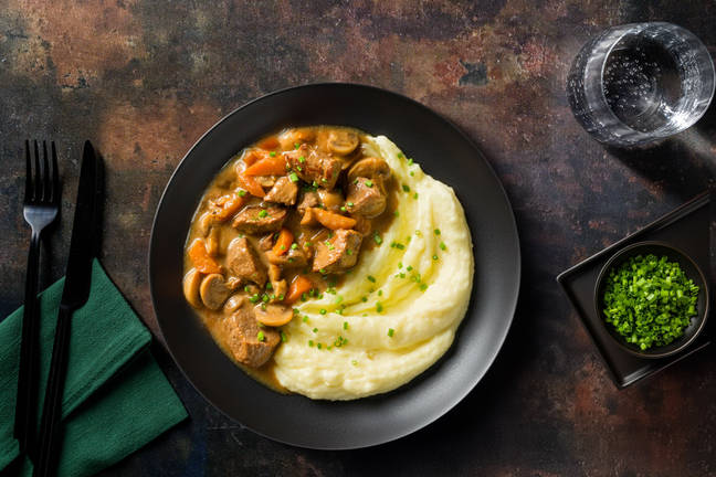 Mijoté de veau, purée & sa sauce forestière