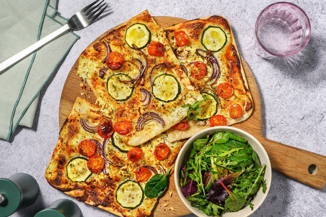 Flammkuchen Romana mit Basilikum-Ricotta-Creme