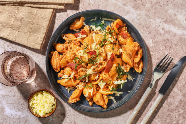 Creamy Beef Conchiglie with Mozzarella