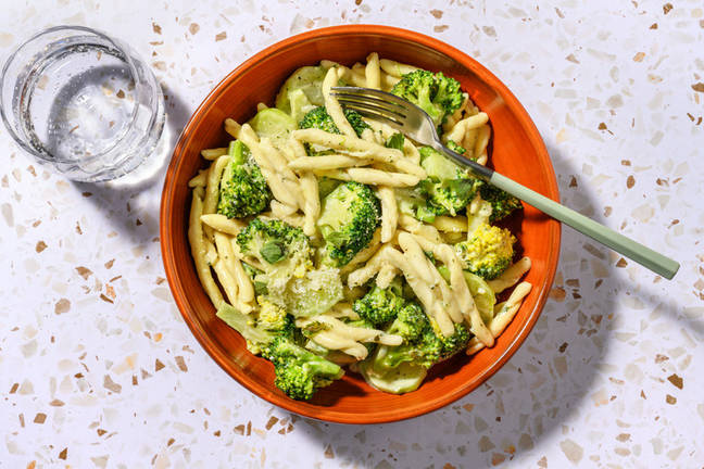 Strozzapreti mit Brokkoli-Käse-Soße