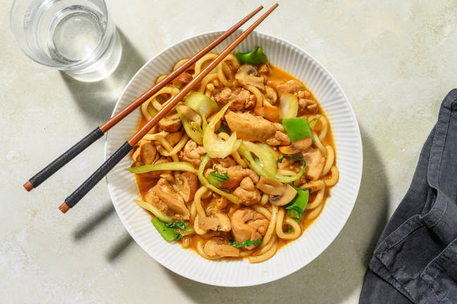 One Pot Hoisin Chicken and Mushroom Udon Broth