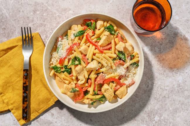 Speedy Spicy Cajun Chicken Macaroni