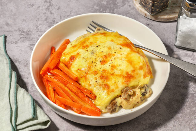 Creamy Meat-Free Chicken and Mushroom Pie
