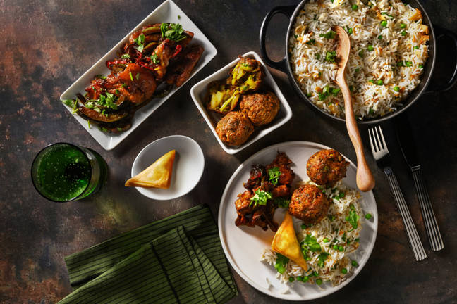 Hot and Spicy Mumbai Style Chilli Chicken 