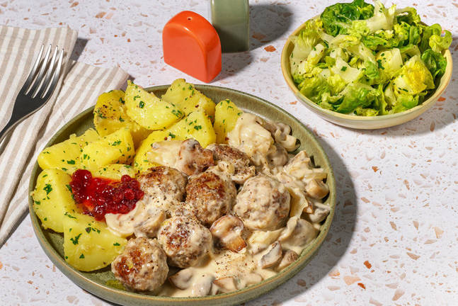 Köttbullar: Schwedische Hackbällchen