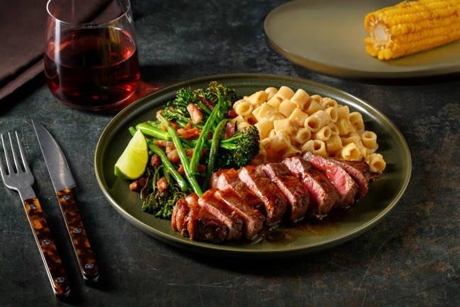 Sirloin Steak in Caribbean Style Sauce and Spiced Mac & Cheese