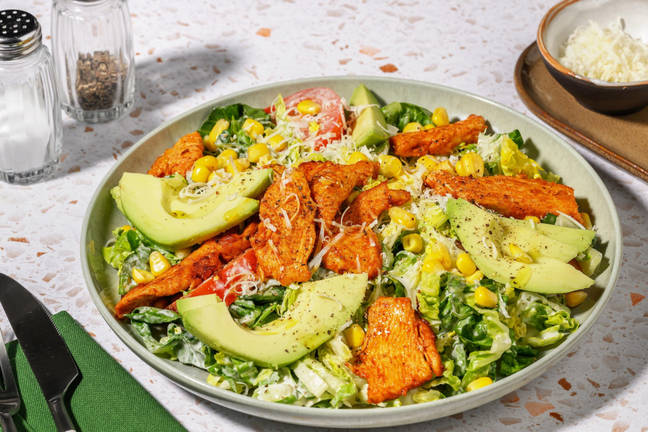 American Bowl mit Hähnchen und Avocado