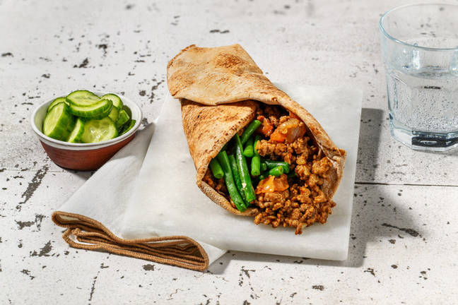 Wraps de roti au poulet & haricots verts
