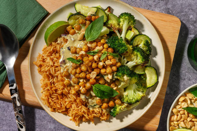 Crispy Chickpeas with Fragrant Green Curry Sauce