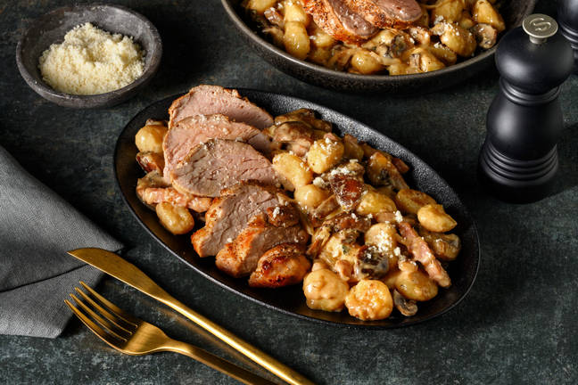Filet mignon de porc, lardons et gnocchi poêlés