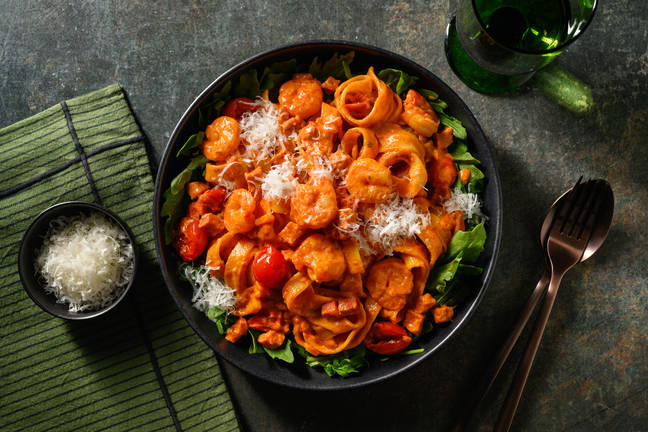 Chorizo & crevettes poêlés avec tagliatelle fraîches
