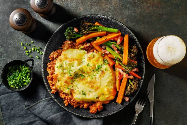 Ultimate Cheesy Lamb Shepherd's Pie