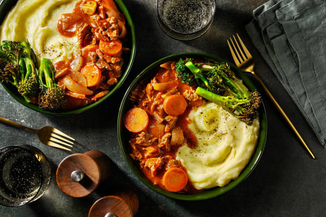 Slow Cooked Beef Bourguignon 