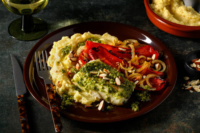 Cabillaud au beurre au pesto & amandes salées