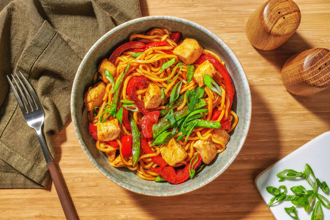 Indonesian Style Spiced Chicken Noodles