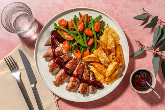 Rindshuftsteak mit salzig-süßer Pflaumensauce