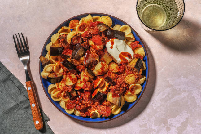 Orecchiette met harissa, rundergehakt en gebakken aubergine
