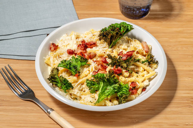 Kremet blomkålpasta og bacon