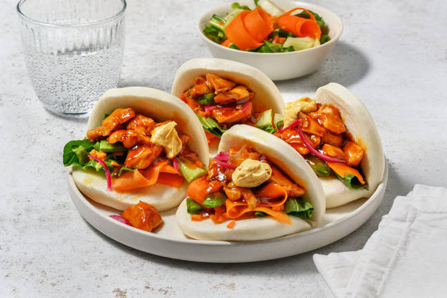 Bao-bröd med sweet chiliglaserad öring