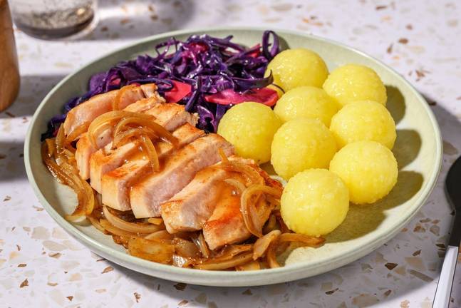 Schweinesteak mit Mini-Knödeln und Demi-glace
