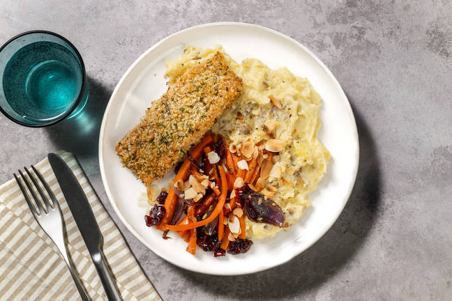 Saumon pané au panko & purée au lait au romarin