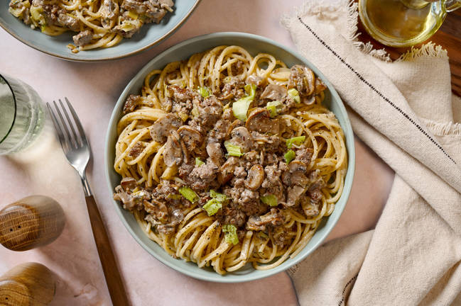 Spaghetti mit Ragù Bianco vom Weiderind