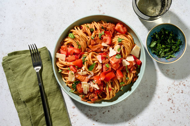 Romige spaghetti met veggie gehakt en Grana Padano