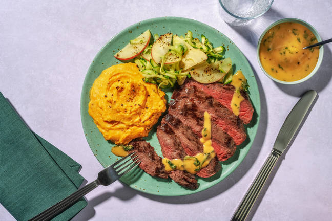 Flat steak i krämig basilikasås