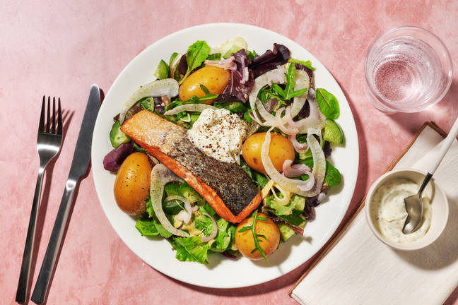 Nordisk sallad niçoise på öring