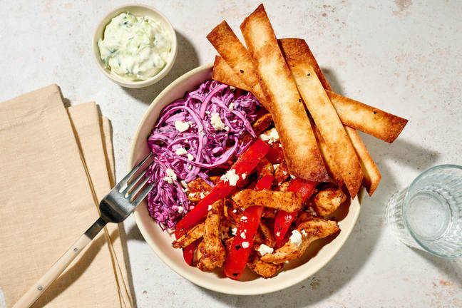 Rask gresk kyllingbowl med tortillachips