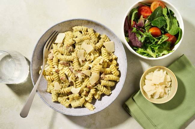 Swift Bacon & Pesto Parmesan Fusilli