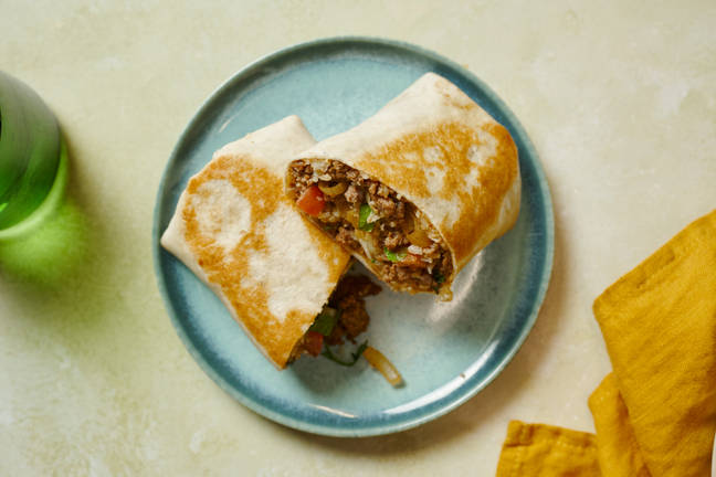 Cheesy Fiesta Beef & Chipotle Mayo Burrito