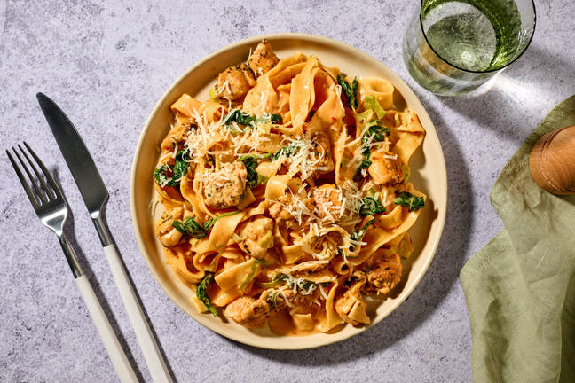 Nan's Herbed Chicken & Creamy Fettuccine