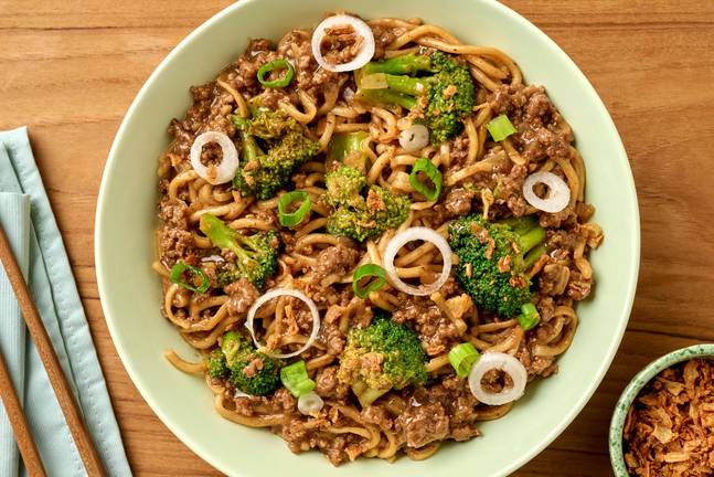 Ground Beef and Broccoli Chow Mein