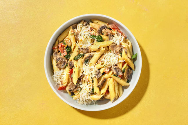 Mushroom & Semi-Dried Tomato Fasta Pasta