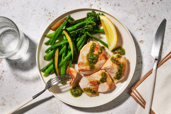 Classic Chicken & Basil Pesto Topping