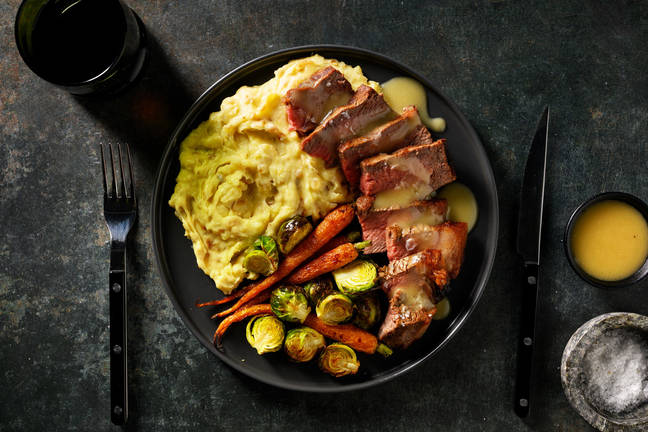 Top Porterhouse Steak & Honey-Mustard Sauce