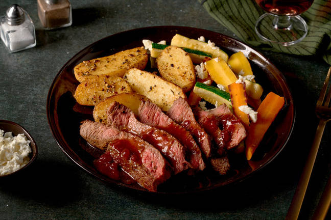 Prime Venison Steak & Balsamic-Cherry Sauce 