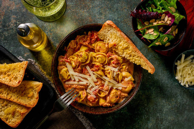 Rosé Pancetta & Spinach-Ricotta Tortellini