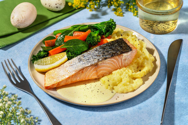 Seared Salmon & Creamy Potato Mash