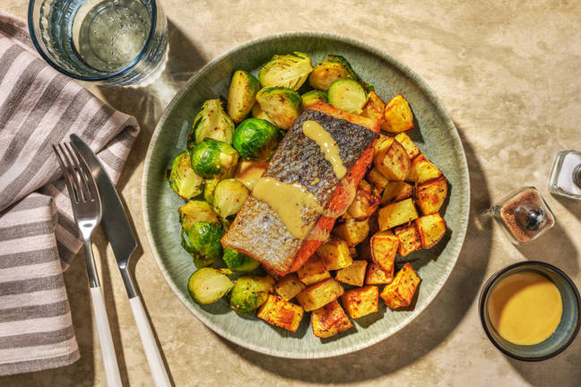 Seared Salmon & Honey-Mustard Sauce